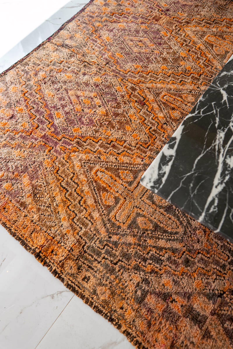 Marokkolainen Beni M'Guild vintage matto MADesign 2025