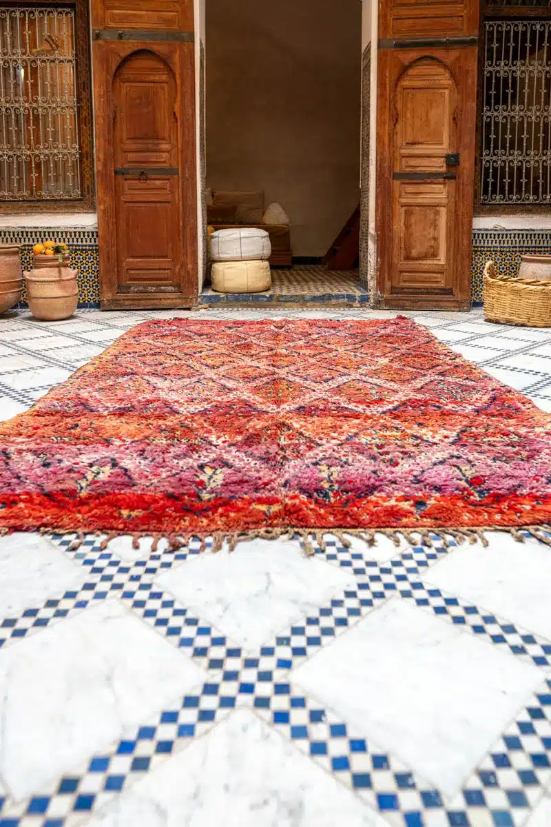 Marokkolainen vintage Berbermatto Azilal MADesign 2025