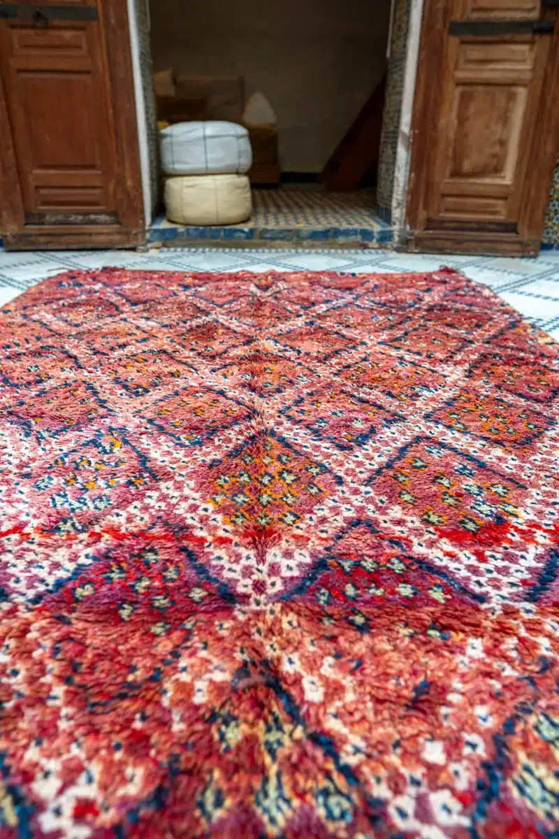 Marokkolainen vintage Berbermatto Azilal MADesign 2025